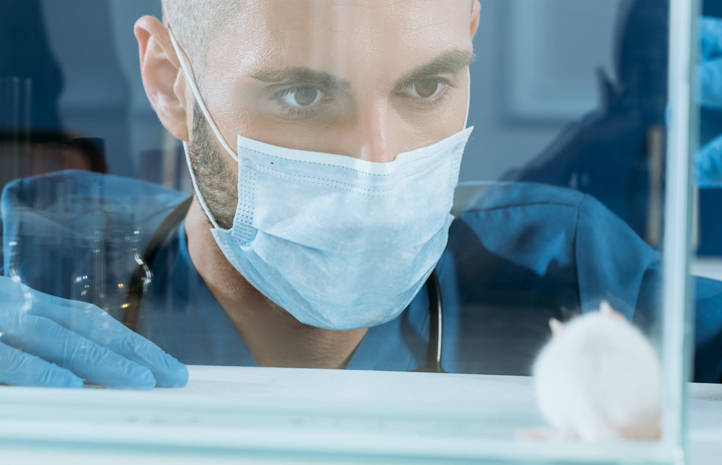panoramic-shot-of-young-biologist-in-medical-mask-2022-04-14-20-07-43-utc_copy.jpg